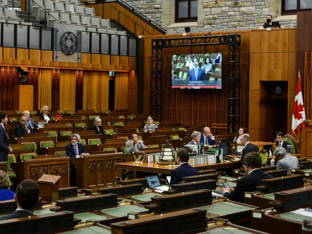 Catherine Clark and Jennifer Stewart are the co-founders of The Honest Talk.