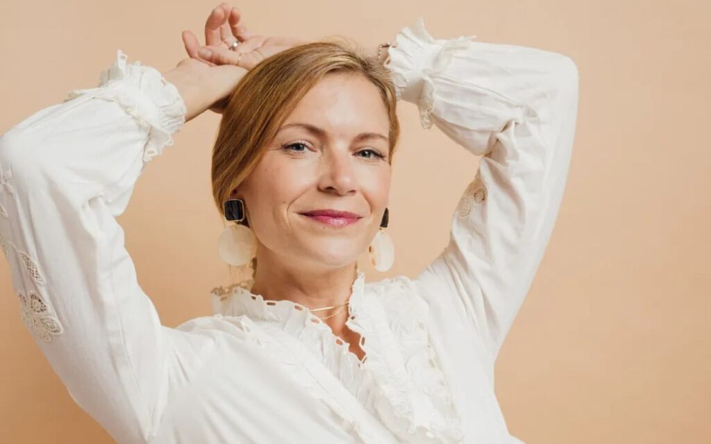 Melodie Reynolds - Elate Beauty