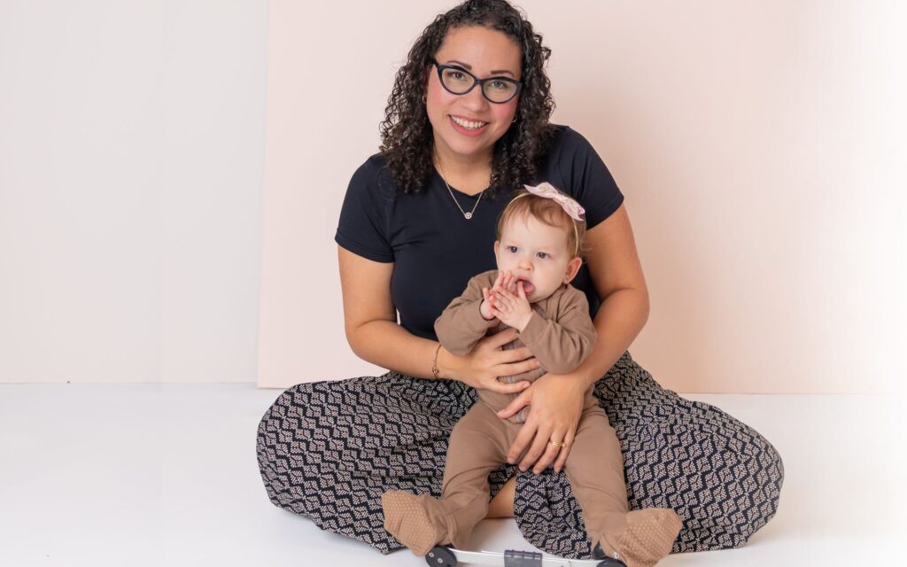Mariangel Pulido and her daughter who was born with clubfoot
