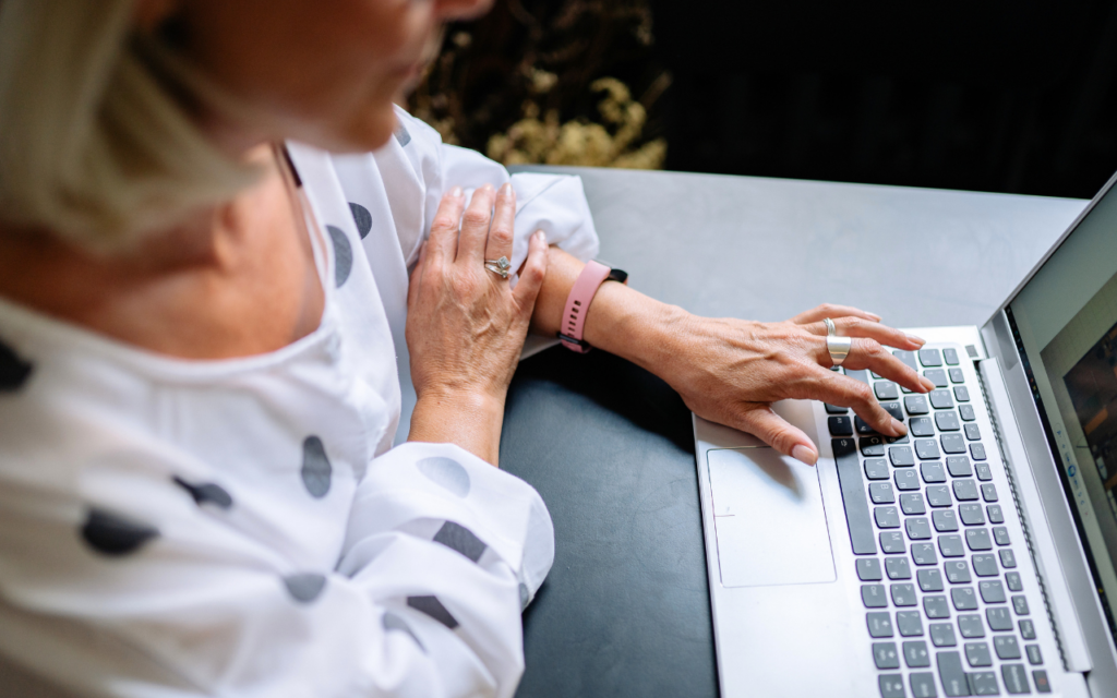 How to use AI to help write your board resume
